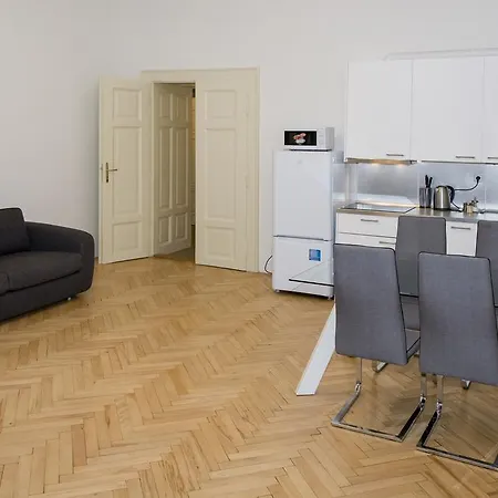 Apartment Truhlarska Prag